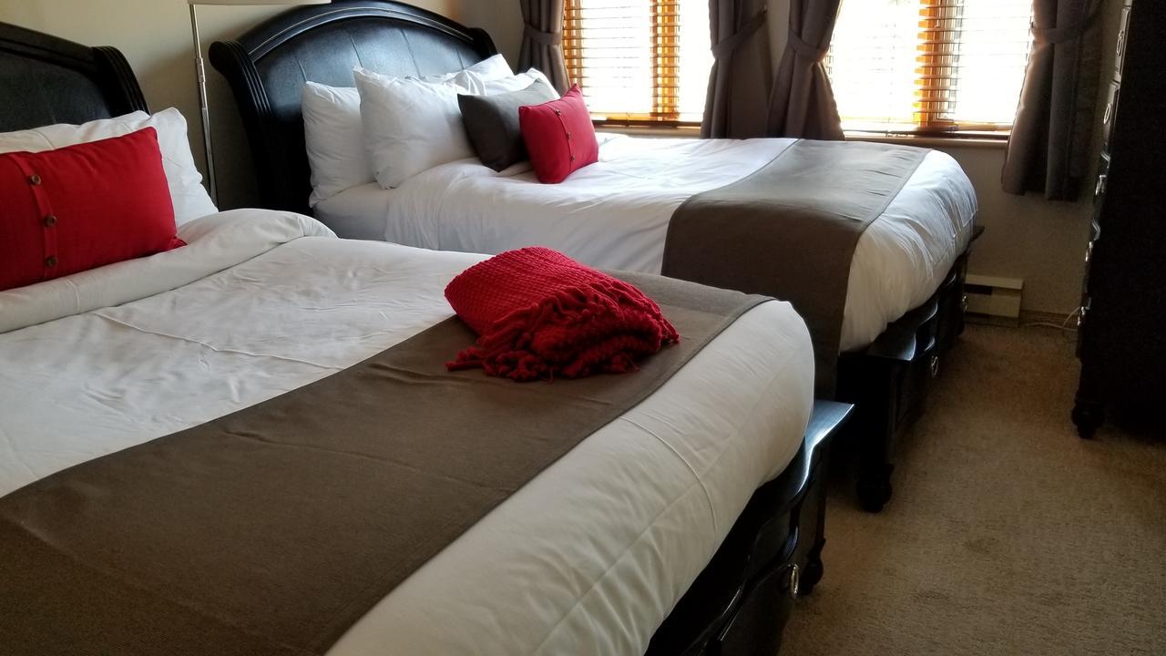 2 Bedroom Condo In Pedestrian Village By Amazing Property Rentals Mont-Tremblant Eksteriør billede