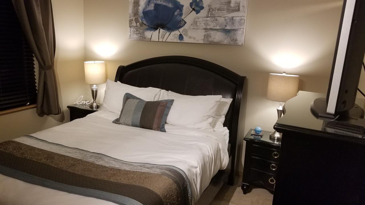 2 Bedroom Condo In Pedestrian Village By Amazing Property Rentals Mont-Tremblant Eksteriør billede